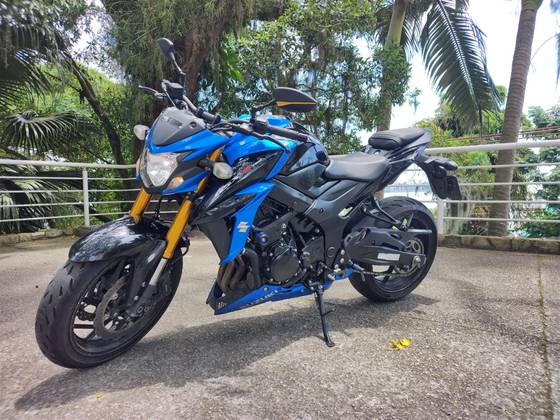 SUZUKI GSX-S750A SUZUKI GSX-S750A